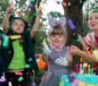 Fasching basteln: Kindergarten Ideen für große und kleine Kinder (Foto: Adobe Stock- Photographee.)