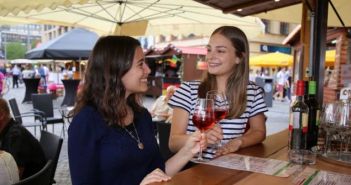 Vielfalt der Sinne: Das 23. Leipziger Weinfest lädt zum Genießen (Foto: Andreas Schmidt)