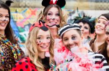 Fastnacht in Mainz 2026: Zwischen Tradition und Trend – so entwickeln sich Faschingskostüme weiter (Foto: AdobeStock - Kzenon - 189229157)